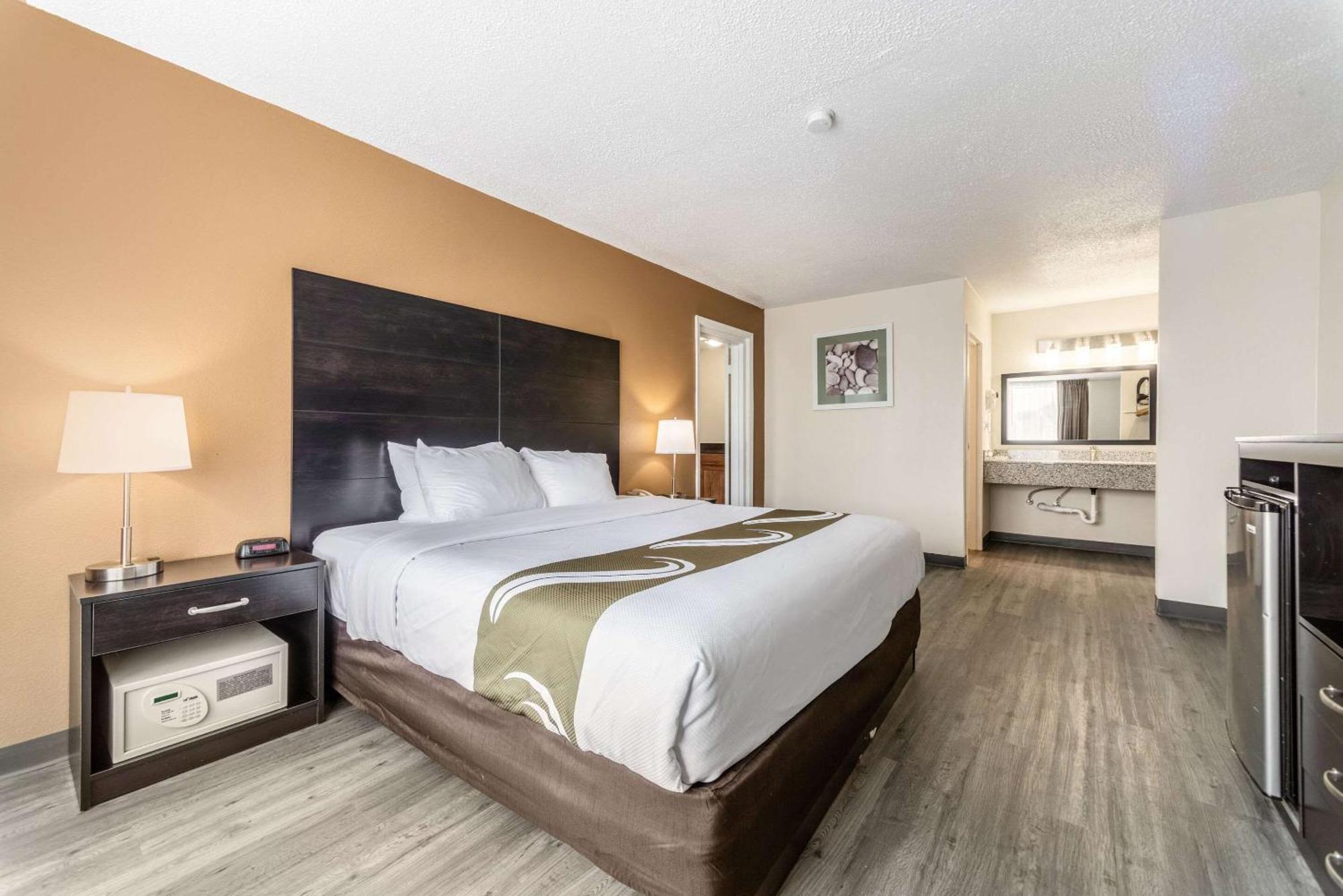 Quality Inn & Suites Vandalia Near I-70 And Hwy 51 Eksteriør billede