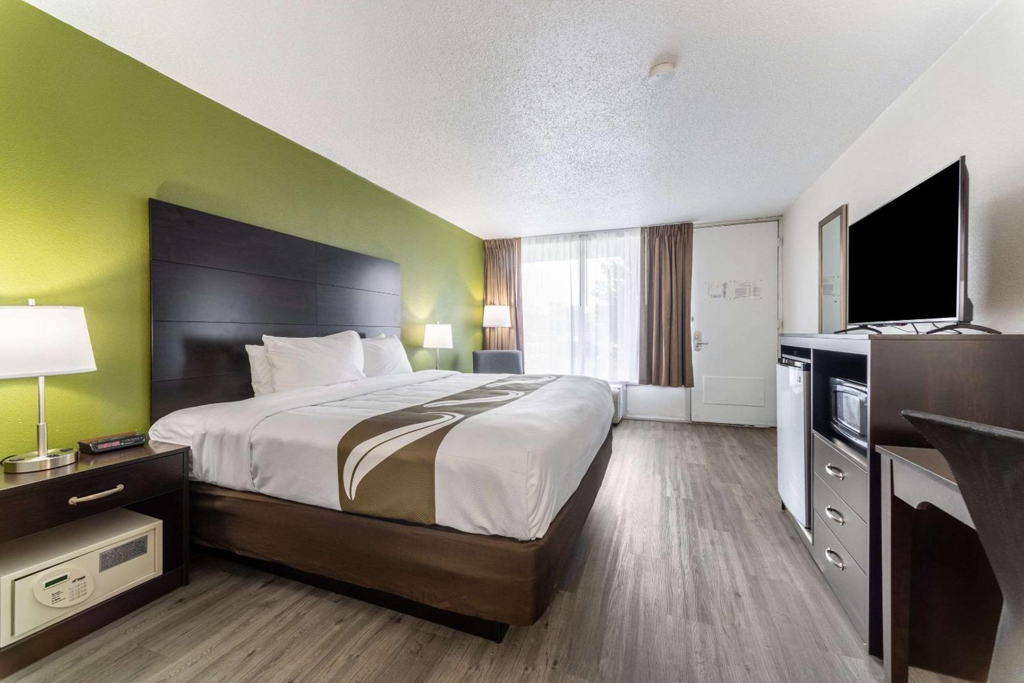 Quality Inn & Suites Vandalia Near I-70 And Hwy 51 Eksteriør billede